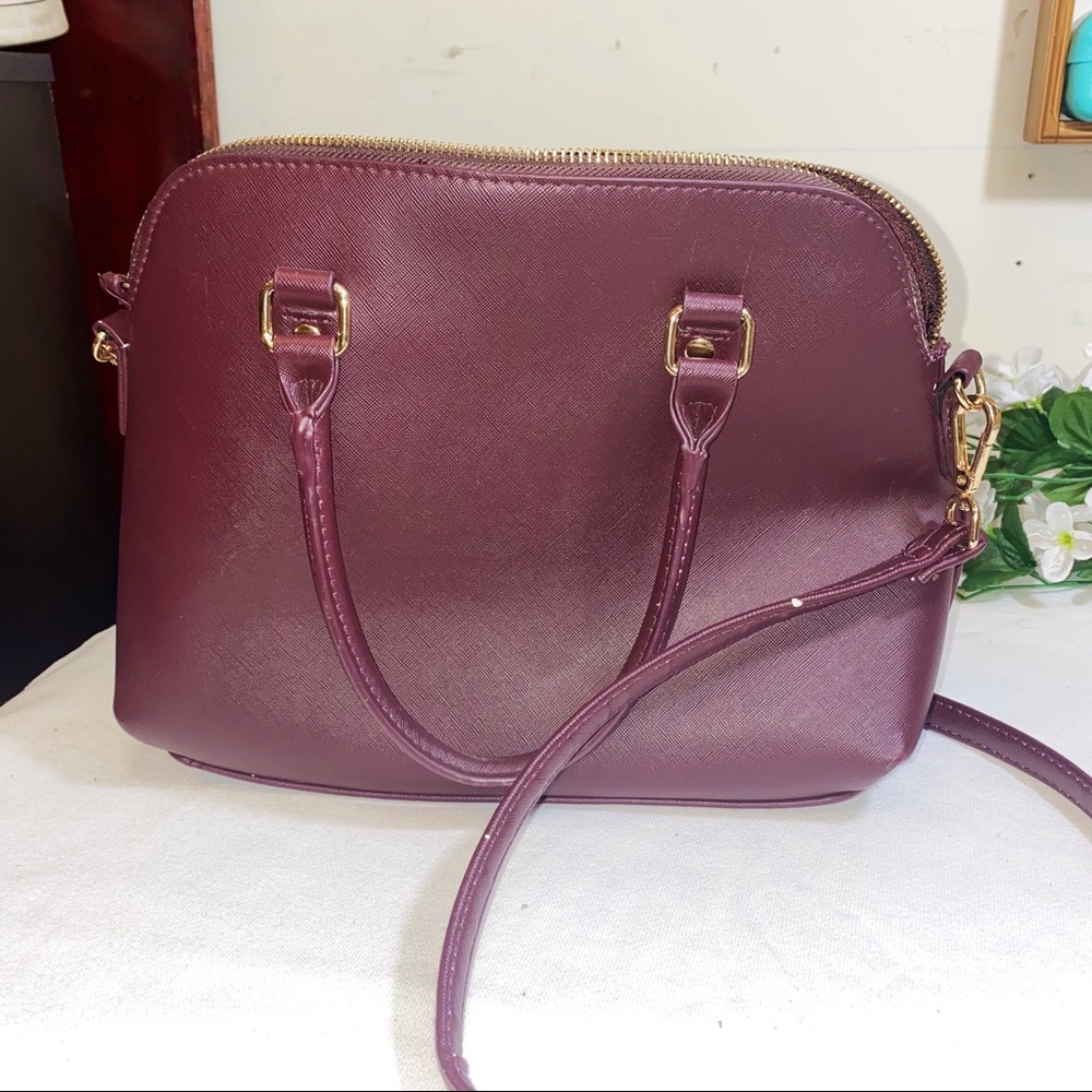 🌵5/$25 AVON SIGNATURE Purse - Picture 3 of 12